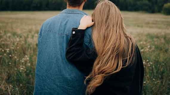 Memahami Rahasia Bulu Perindu Bergerak di Air yang Murni