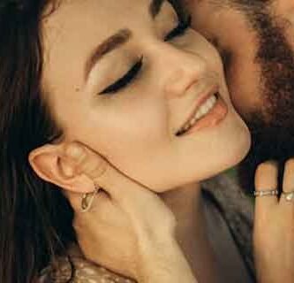 Doa cara memakai minyak bulu perindu