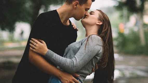 Doa supaya wanita jatuh cinta