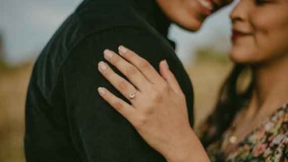 Gendam Pelet Energi Pembangkit Gairah Asmara Cinta