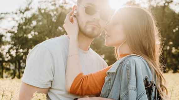 Mantra pelet pemikat pria jarak jauh