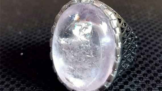 Batu Kecubung Es Untuk Pelet Cinta Sejati