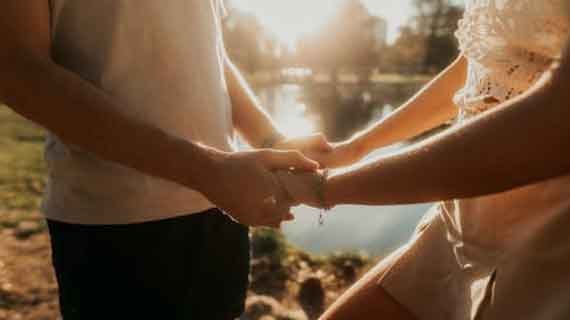 Cara Membuat Orang Tunduk Pada Kita