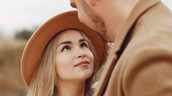 Doa agar wanita bertekuk lutut pada kita