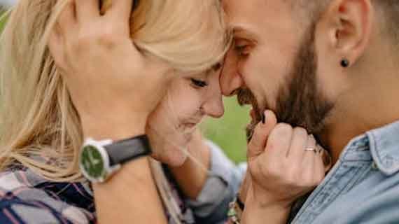 Pelet Ampuh untuk Mengembalikan Pasangan