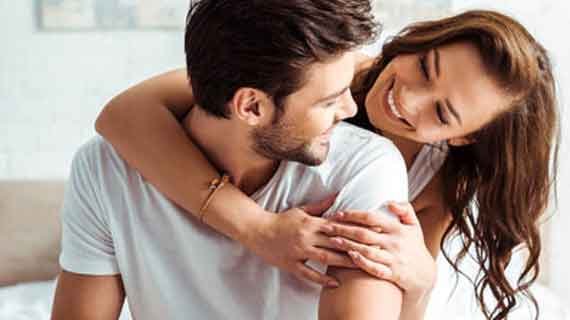 Pelet media foto di hp bekerja Dari Jauh