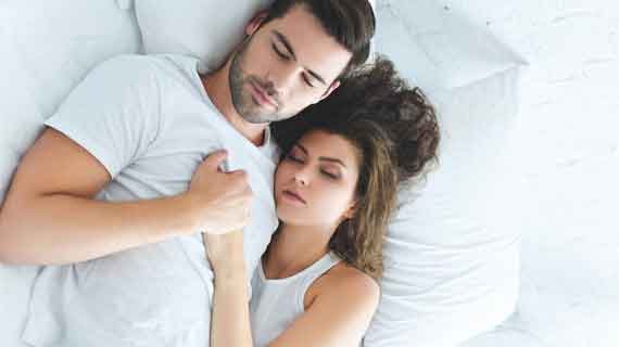 Cara memikat wanita dari jarak jauh