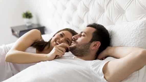 Doa Agar Istri Patuh Pada Suami Jarak Jauh