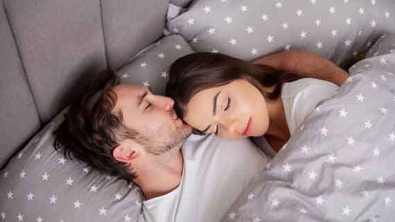 Doa Agar Suami Kembali Ke Pelukan Istri Cepat