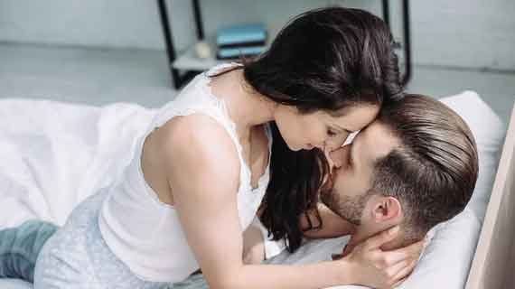 Ilmu Pelet Wanita Paling Ampuh: Pesona Batin