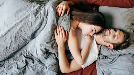 Merangsang Wanita Jarak Jauh: Melalui Jalur Batin