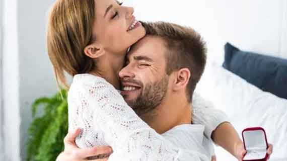 Cara memelet wanita lewat foto