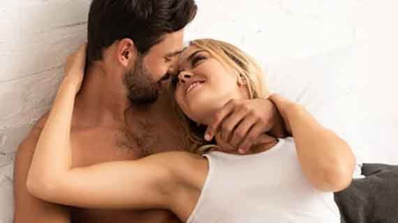 Pelet wanita media foto