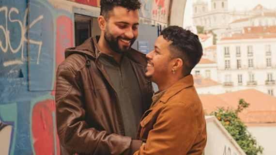 Susuk pemikat sesama jenis untuk daya tarik