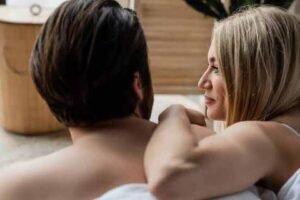 Bagaimana Caranya Agar Suami Tambah Sayang Sama Istri