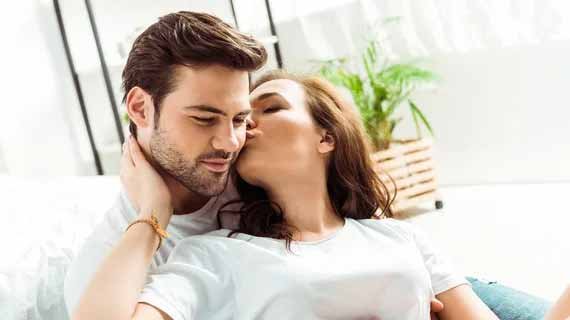 Cara mendapatkan hati seorang wanita dengan aura