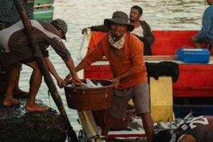 Doa untuk memanggil pembeli agar toko ramai