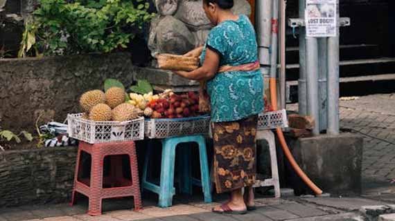 Jualan supaya laris
