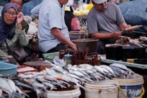 Minyak penglaris dagangan dan energi keberuntungan