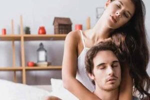 Orang Yang Terkena Pelet Dan Cirinya