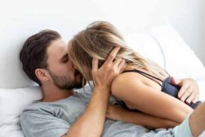 Pelet Minyak Wangi Pengunci Hati Paling Memikat