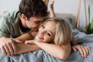 Tepuk Bantal Kirim Mimpi Pengasihan Sukma